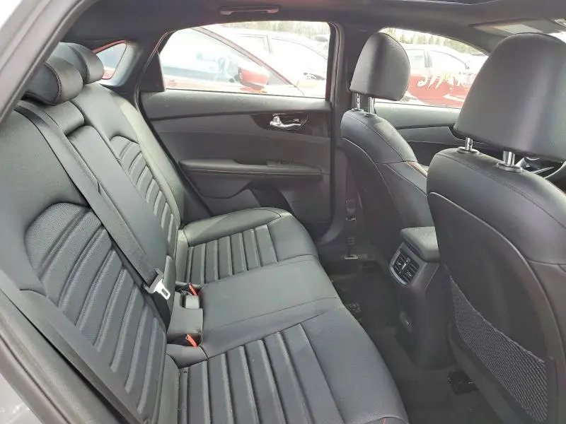 2024 KIA FORTE GT  