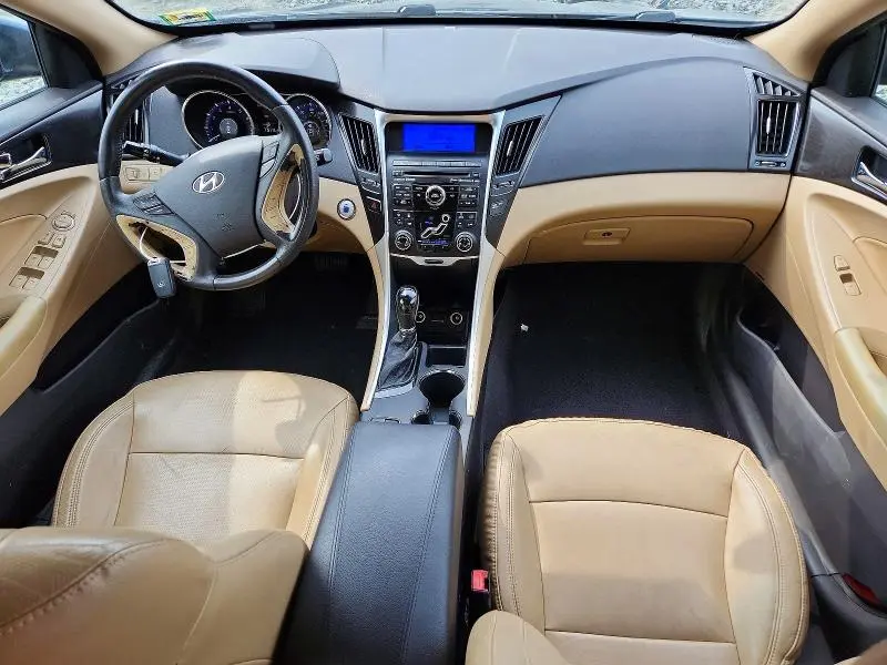2011 HYUNDAI SONATA   