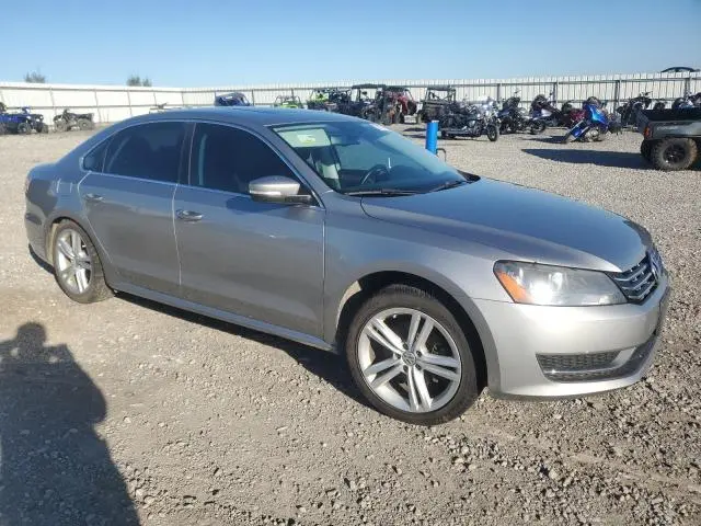 2014 VOLKSWAGEN PASSAT SE  
