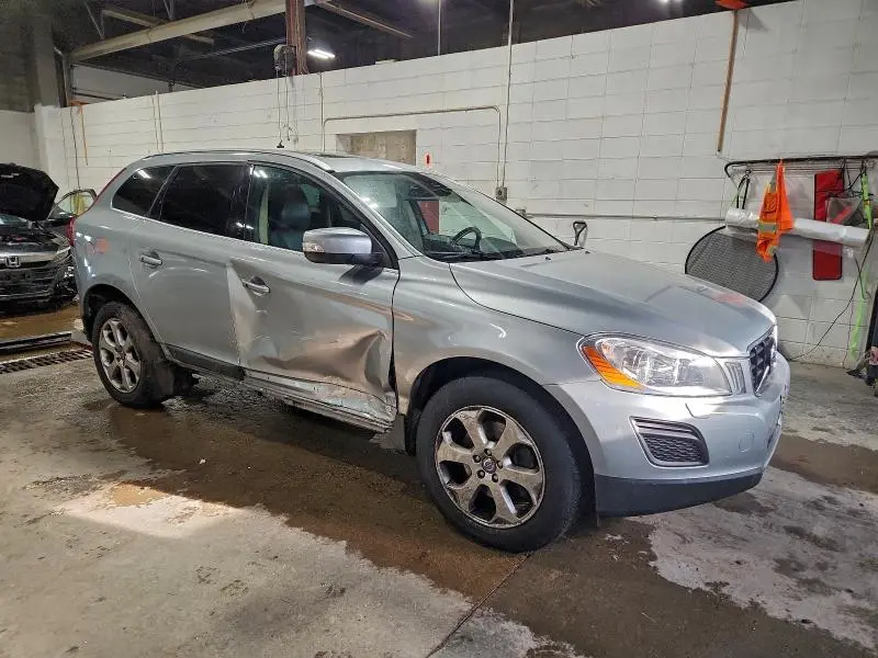 2013 VOLVO XC60 3.2  