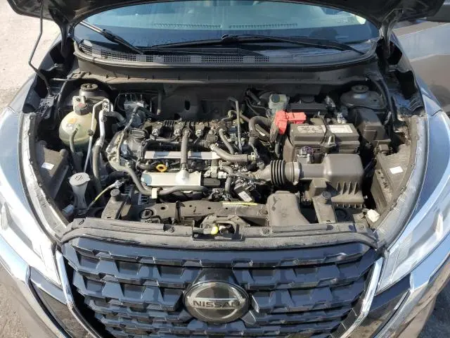 2021 NISSAN KICKS S  