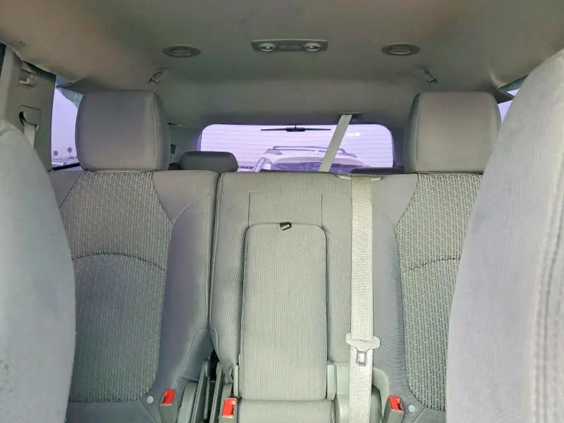 2012 CHEVROLET TRAVERSE LS  