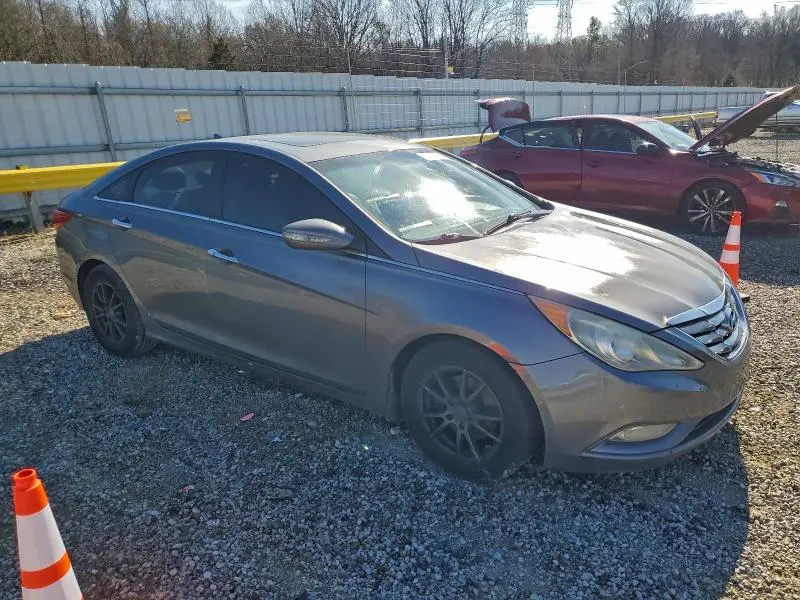 2011 HYUNDAI SONATA SE  