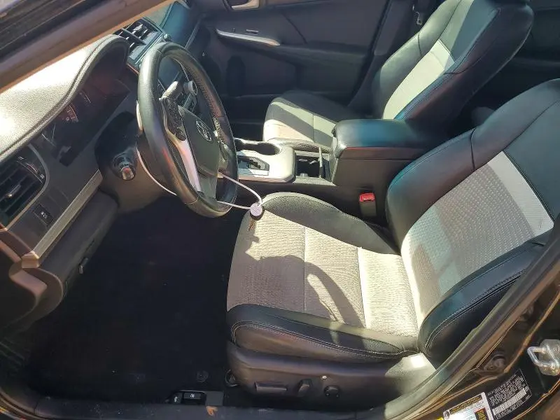 2014 TOYOTA CAMRY SE  