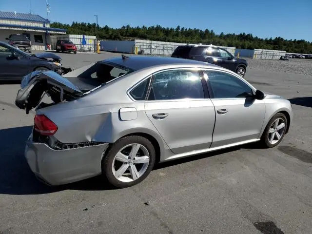 2012 VOLKSWAGEN PASSAT SE