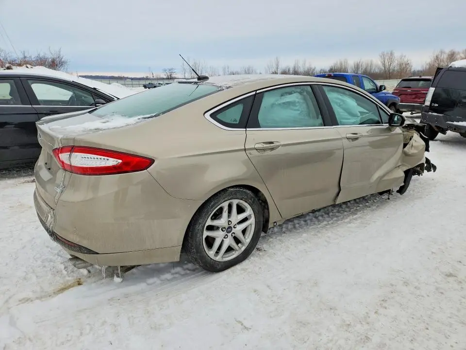 2016 FORD FUSION SE  