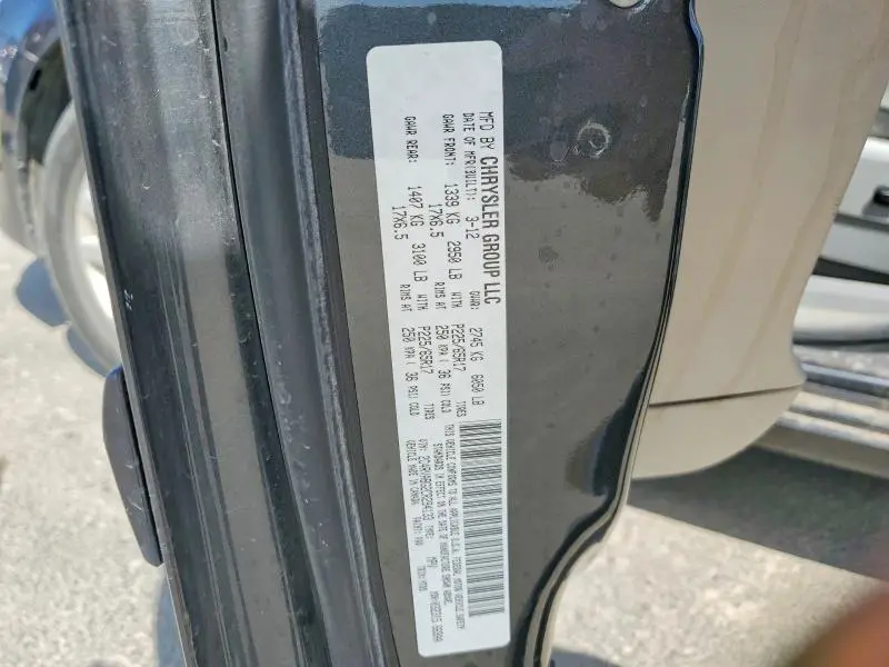 2012 VOLKSWAGEN ROUTAN   