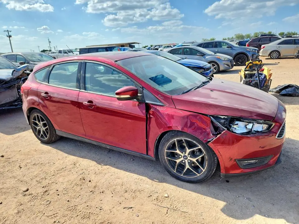 2017 FORD FOCUS SEL  