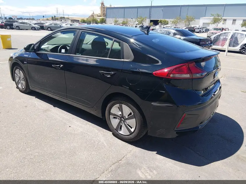 2018 HYUNDAI IONIQ HYBRID BLUE