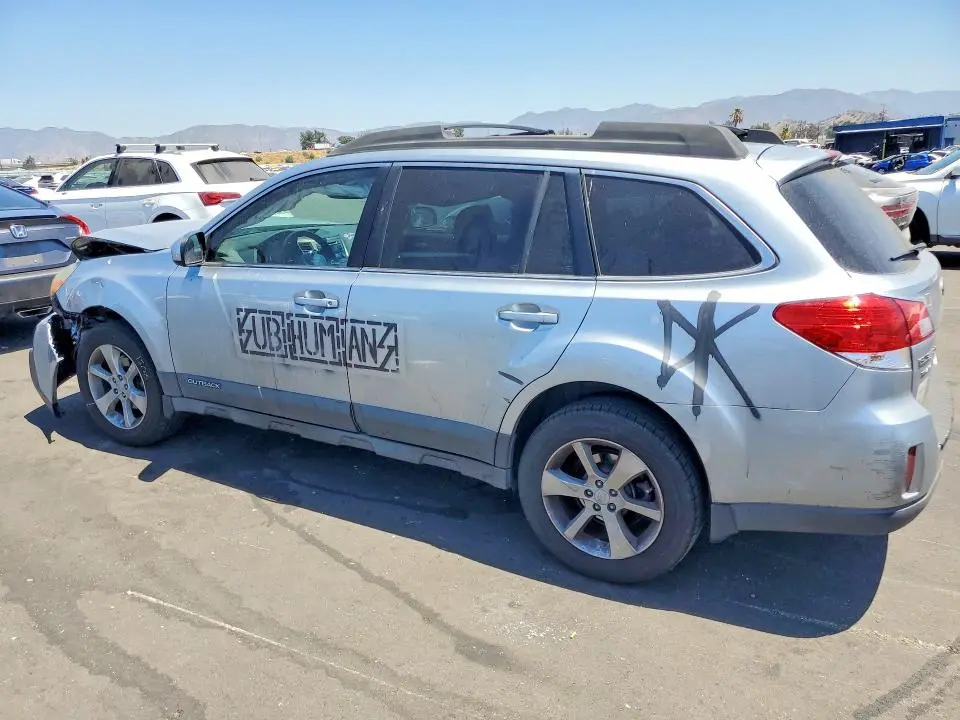 2013 SUBARU OUTBACK 2.5I PREMIUM  