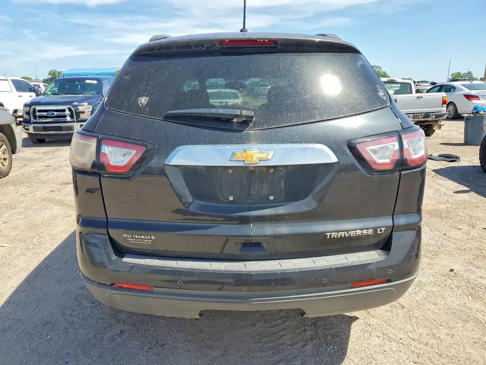 2015 CHEVROLET TRAVERSE LT  