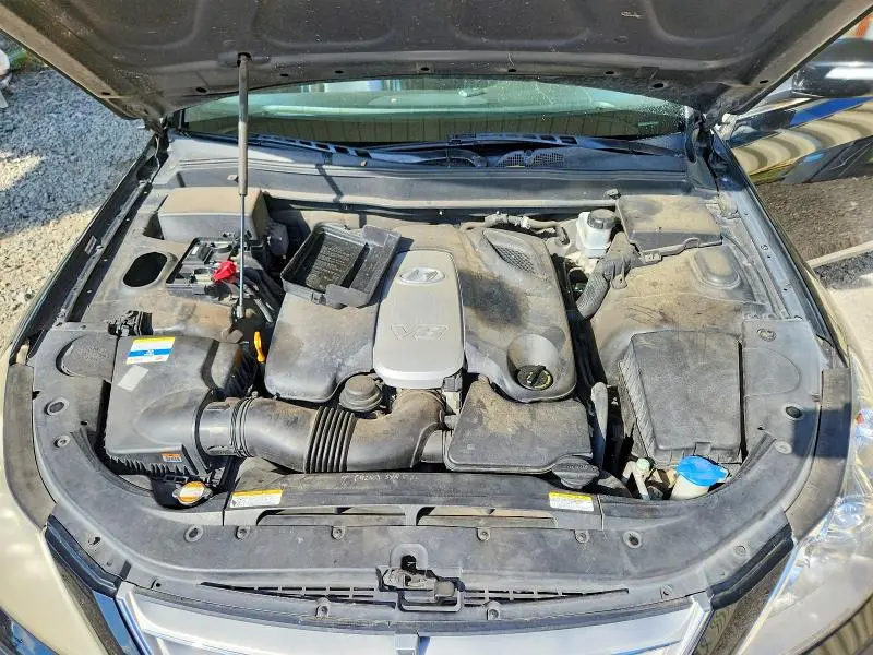 2011 HYUNDAI GENESIS 4.6L  