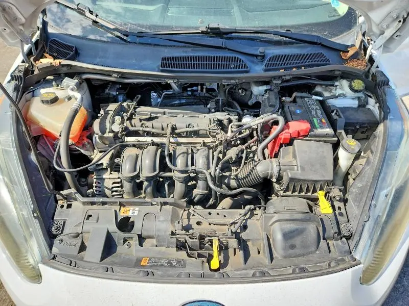2016 FORD FIESTA SE  