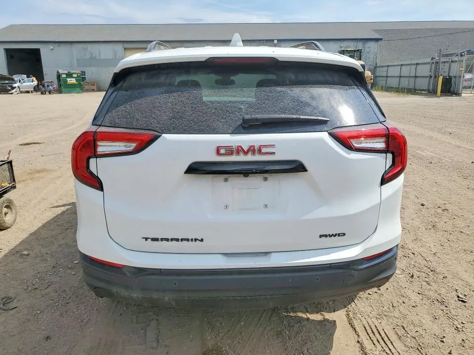 2023 GMC TERRAIN SLE  