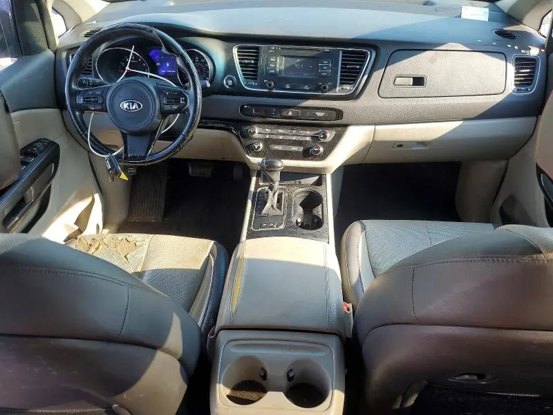 2016 KIA SEDONA LX  