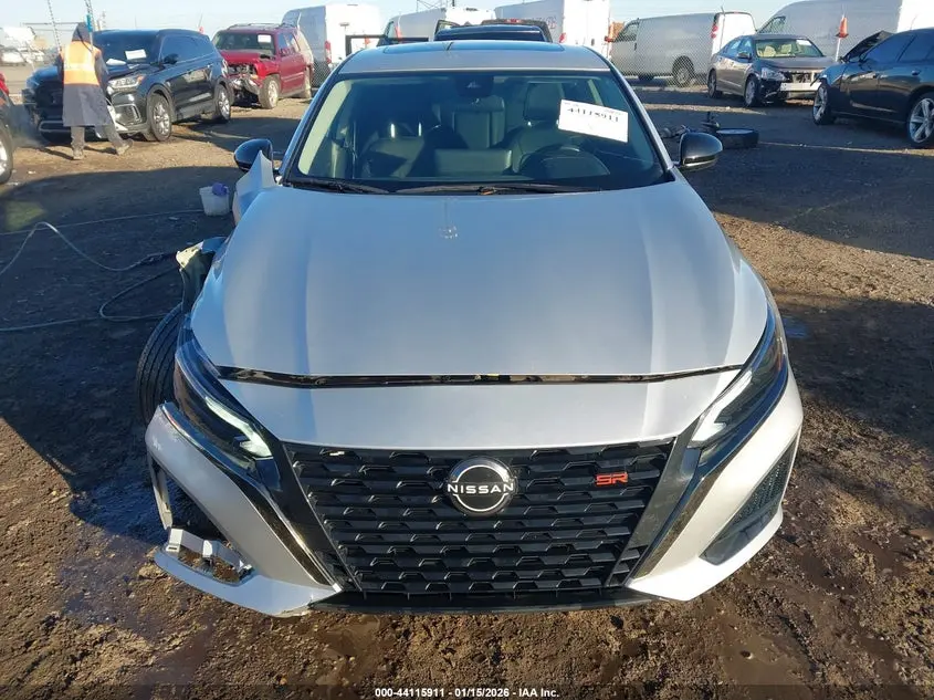 2023 NISSAN ALTIMA SR FWD