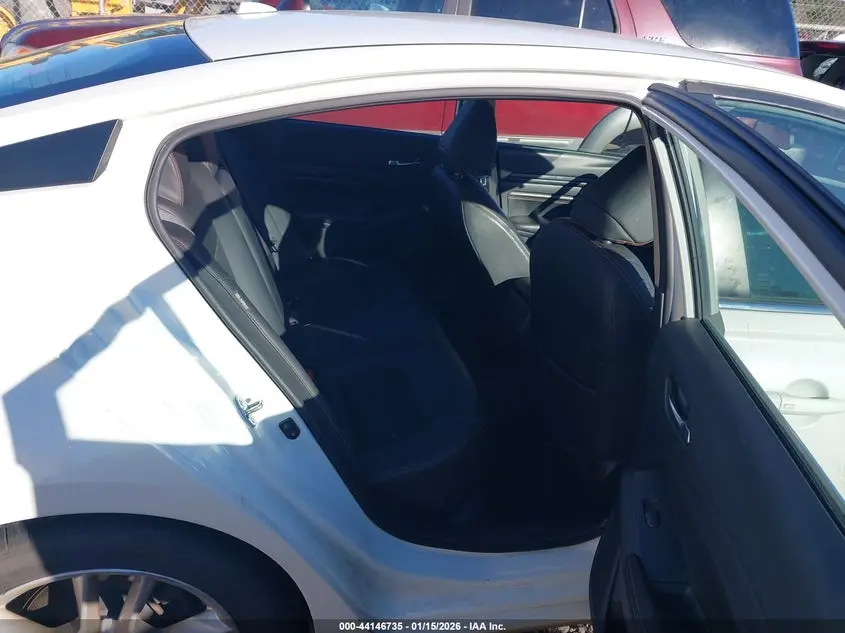 2022 NISSAN ALTIMA SR FWD