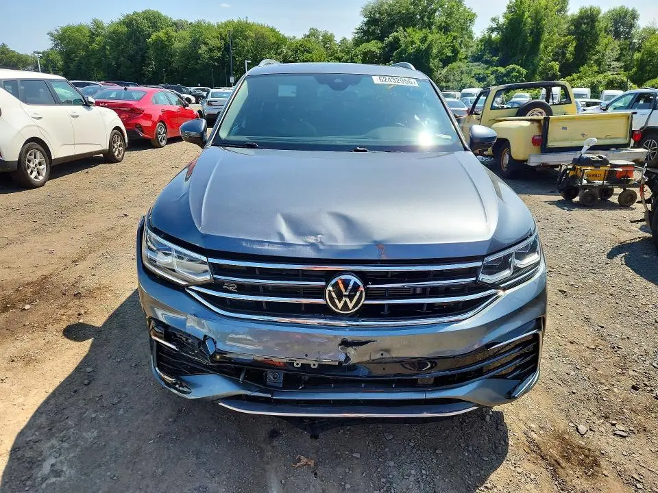 2022 VOLKSWAGEN TIGUAN SEL R-LINE  