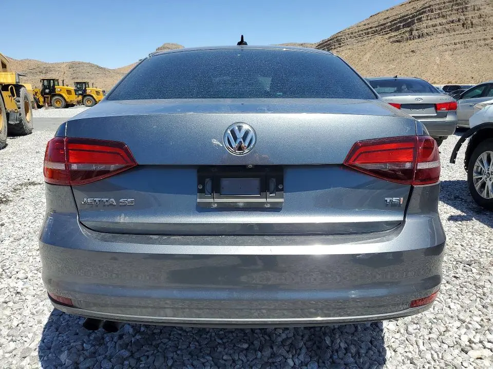 2016 VOLKSWAGEN JETTA SE  