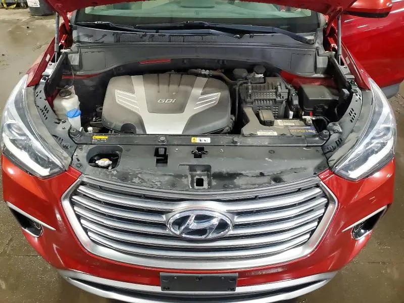 2018 HYUNDAI SANTA FE SE  