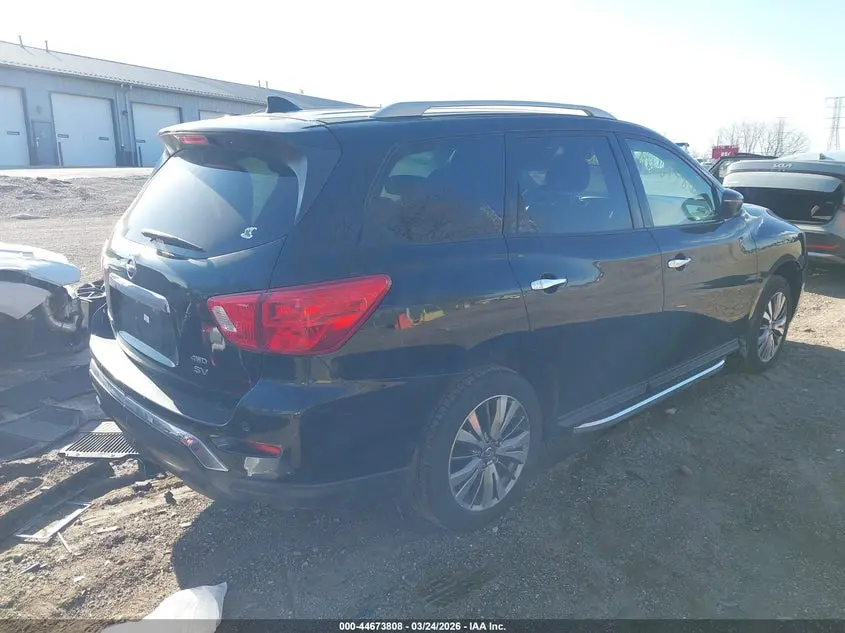 2019 NISSAN PATHFINDER SV