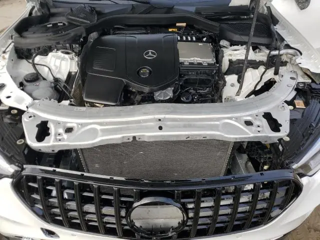 2025 MERCEDES-BENZ GLC 300  