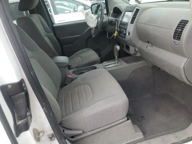 2019 NISSAN FRONTIER S  