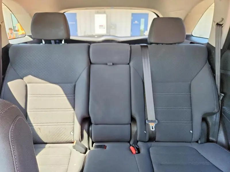 2017 KIA SORENTO LX V6  