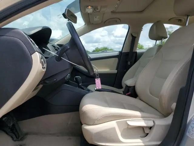 2012 VOLKSWAGEN JETTA SEL  