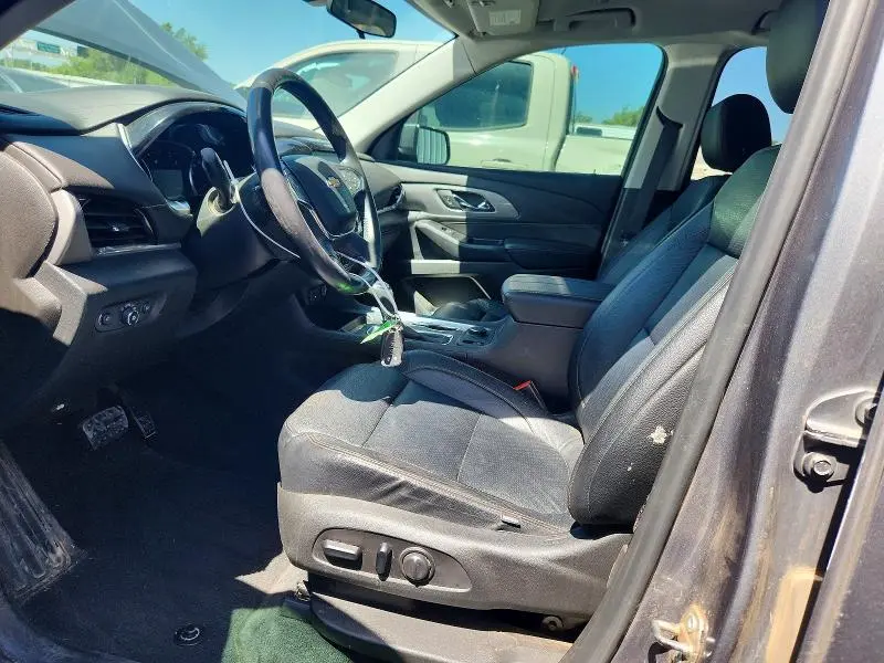 2019 CHEVROLET TRAVERSE LT  