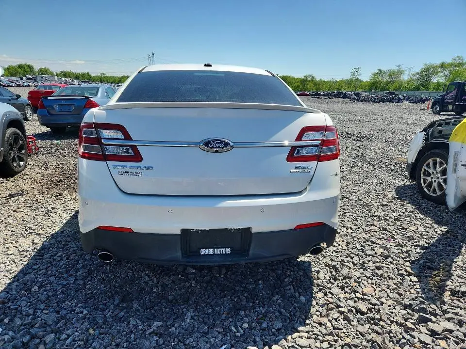 2014 FORD TAURUS SEL  