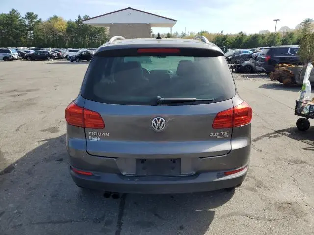 2014 VOLKSWAGEN TIGUAN S  