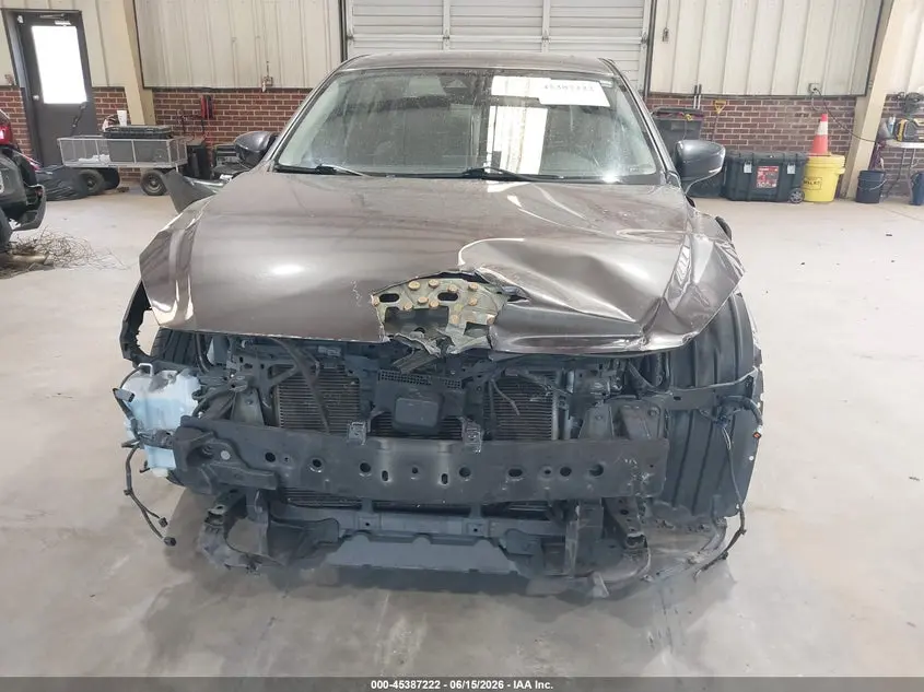 2018 MAZDA MAZDA3 TOURING