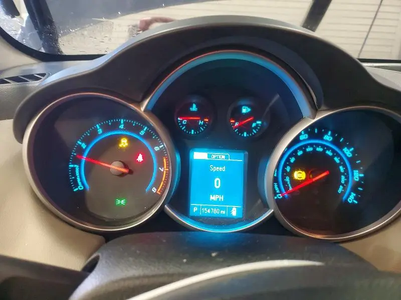 2013 CHEVROLET CRUZE LS  