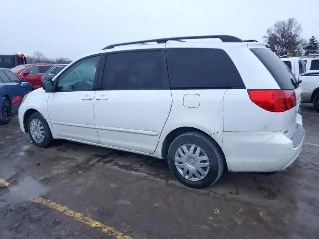 2010 TOYOTA SIENNA CE  