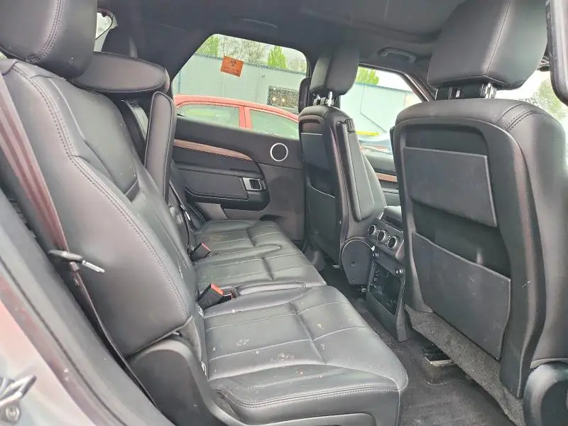 2018 LAND ROVER DISCOVERY HSE  