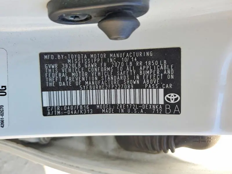 2015 TOYOTA COROLLA LE  