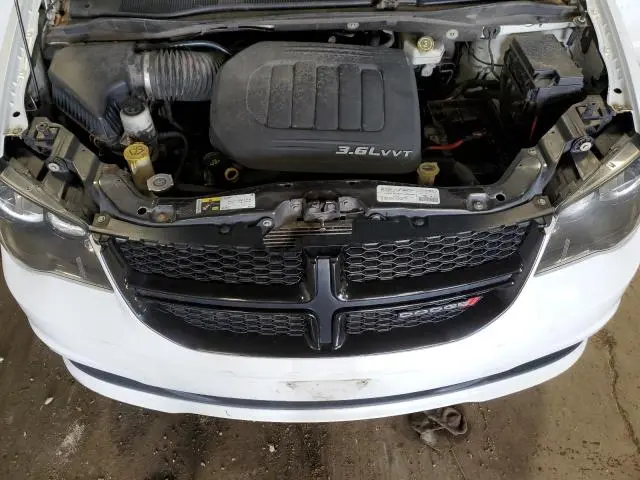 2018 DODGE GRAND CARAVAN SE  