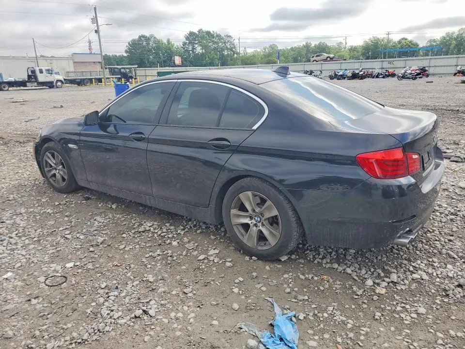 2011 BMW 528 I  
