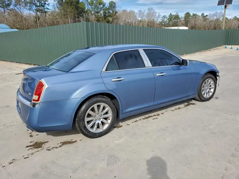 2011 CHRYSLER 300 LIMITED  