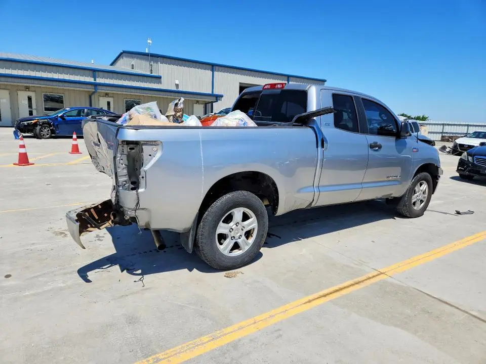 2010 TOYOTA TUNDRA DOUBLE CAB SR5  