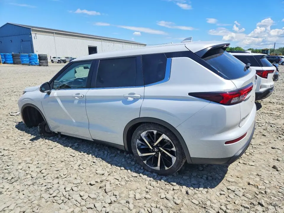 2022 MITSUBISHI OUTLANDER ES  