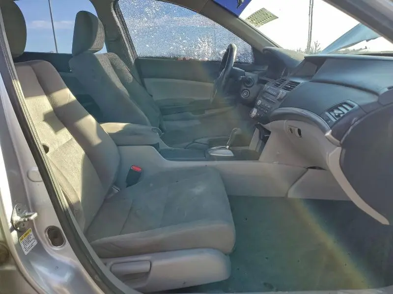 2012 HONDA ACCORD LX  