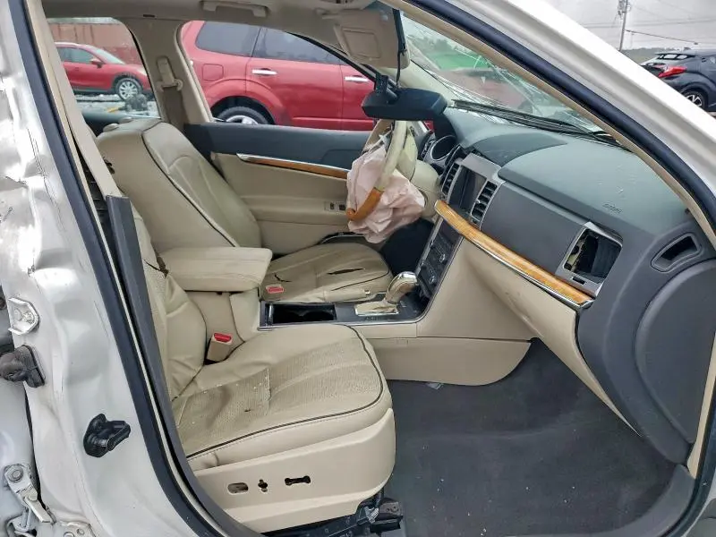 2012 LINCOLN MKZ   