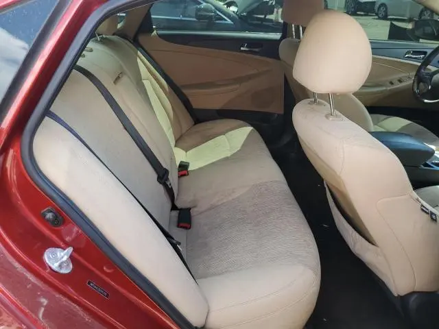 2013 HYUNDAI SONATA GLS  
