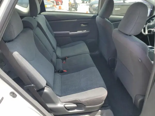 2012 TOYOTA PRIUS V   