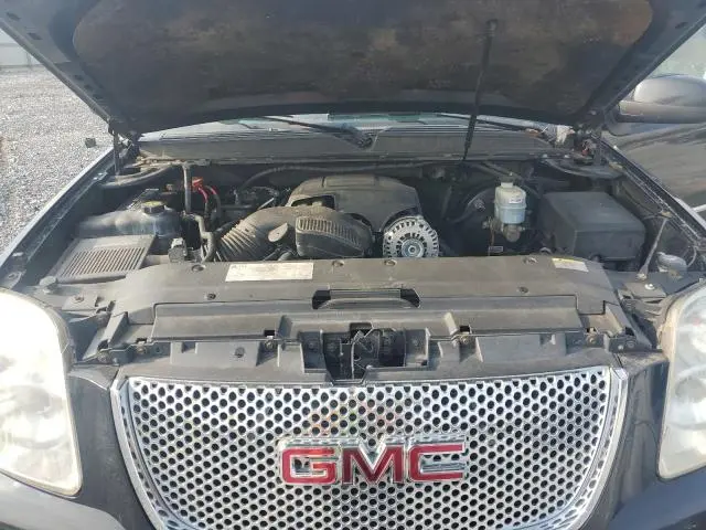 2011 GMC YUKON XL DENALI  