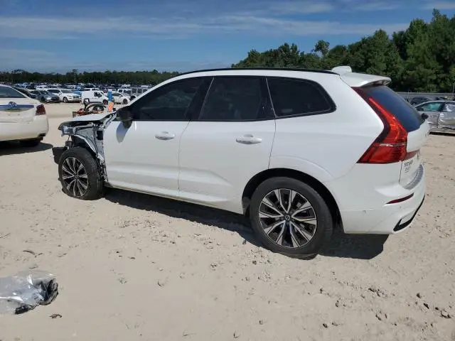 2025 VOLVO XC60 PLUS  
