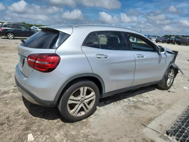2020 MERCEDES-BENZ GLA 250  