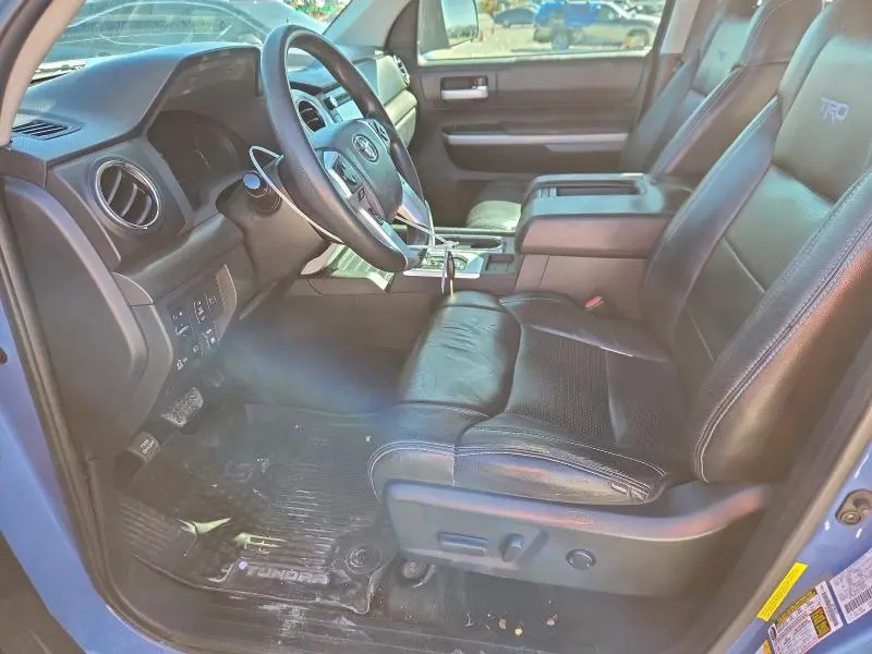 2018 TOYOTA TUNDRA CREWMAX SR5  